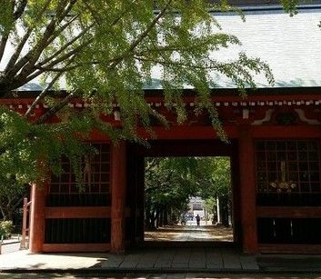 葛飾八幡宮の随神門2