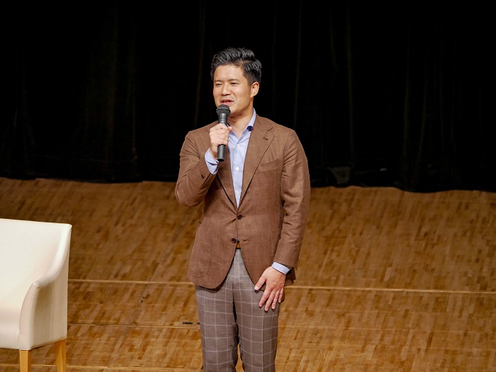 終活でねじねじマフラーも処分 中尾彬 池波志乃夫妻トークショー後報 7 31 水 市川市文化会館 市川にゅ す 千葉県市川市の地域情報ブログ