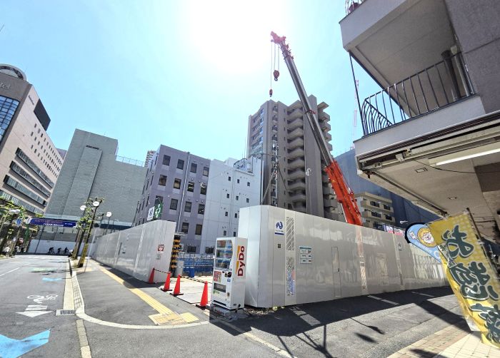 市川の東京ベイ信用金庫本店が店舗建替え