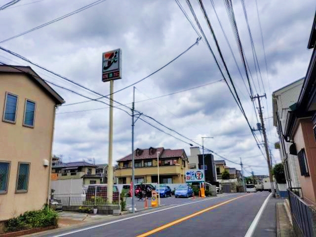 セブンイレブン市川中山店