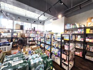 「もったいない」を減らす訳あり商品店「iiKaKaKu ICHIKAWA」が本八幡に8/8オープン