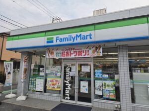 ファミリーマート市川新田店